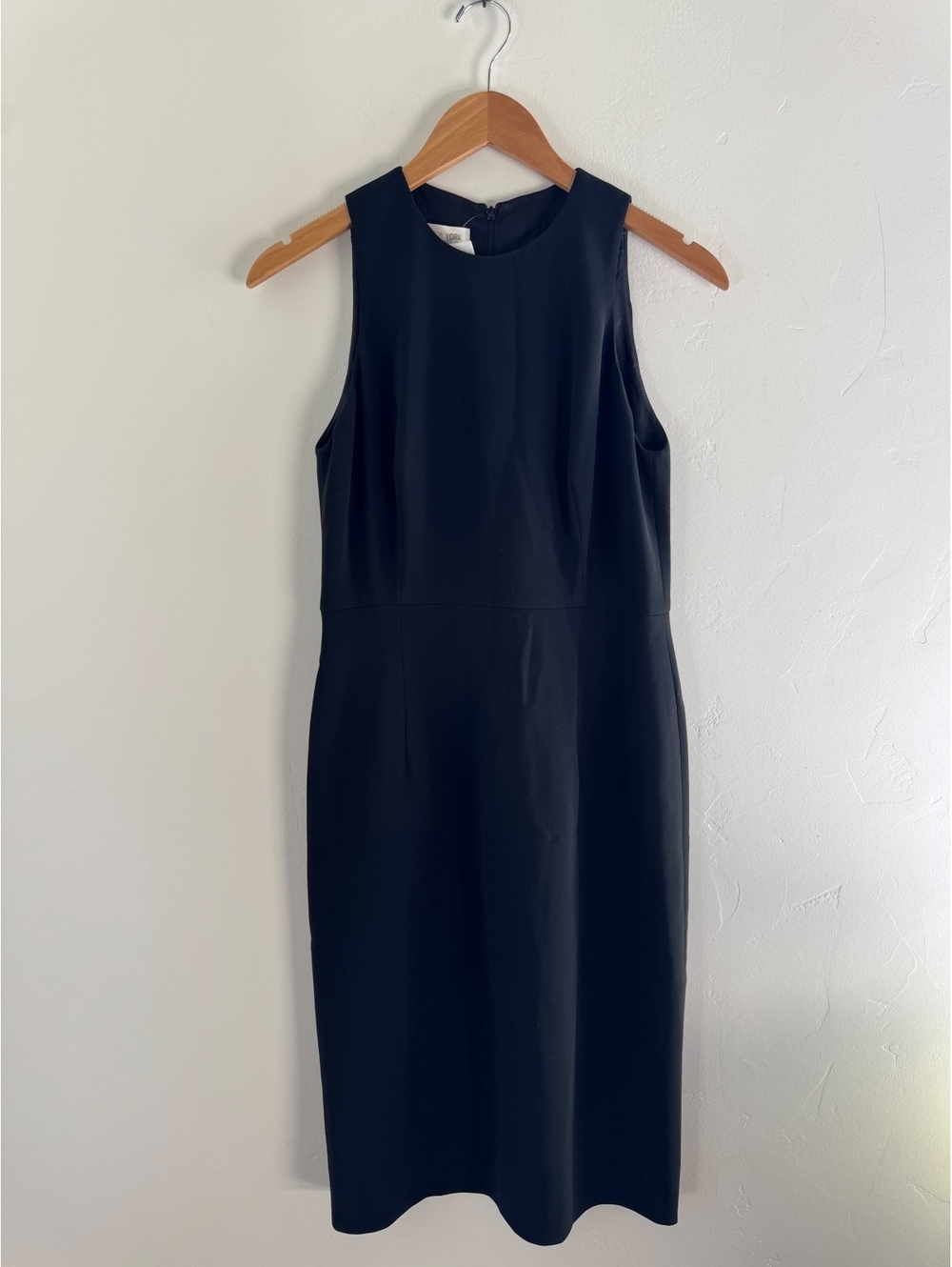 Jones New York Black Sleeveless Sheath Dress – Size 4 – Excellent Condition